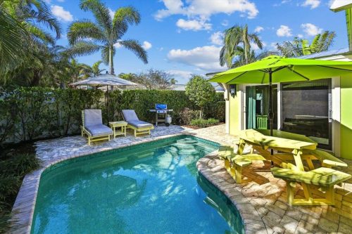 Lime Cottage pool