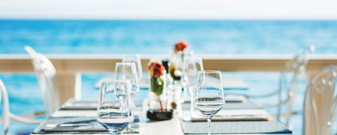 Where’s the Best Restaurant With a View in Anna Maria Island? Feature Image