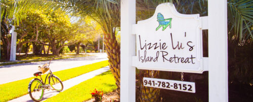 lizzie lu's island retreat sign